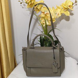 Guess Gorgeous Green Leather, Removable Strap, Outer Pocket, Crossbody Bag